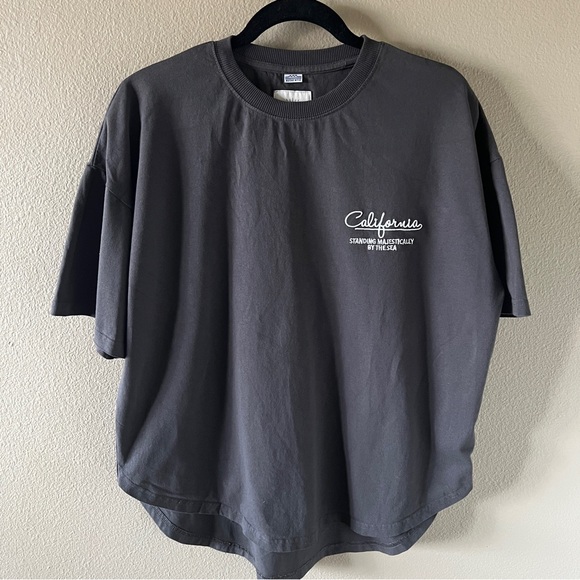 Under Wraps California T-Shirt - Picture 1 of 3